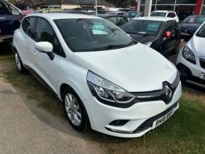 RENAULT CLIO 2018 (18) at Tollbar Motors Grimsby